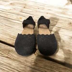 Black Women's Flats with Cutout Design by Earth